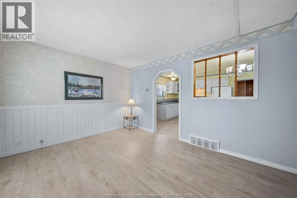 345 MAYFAIR