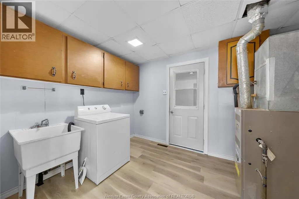345 MAYFAIR