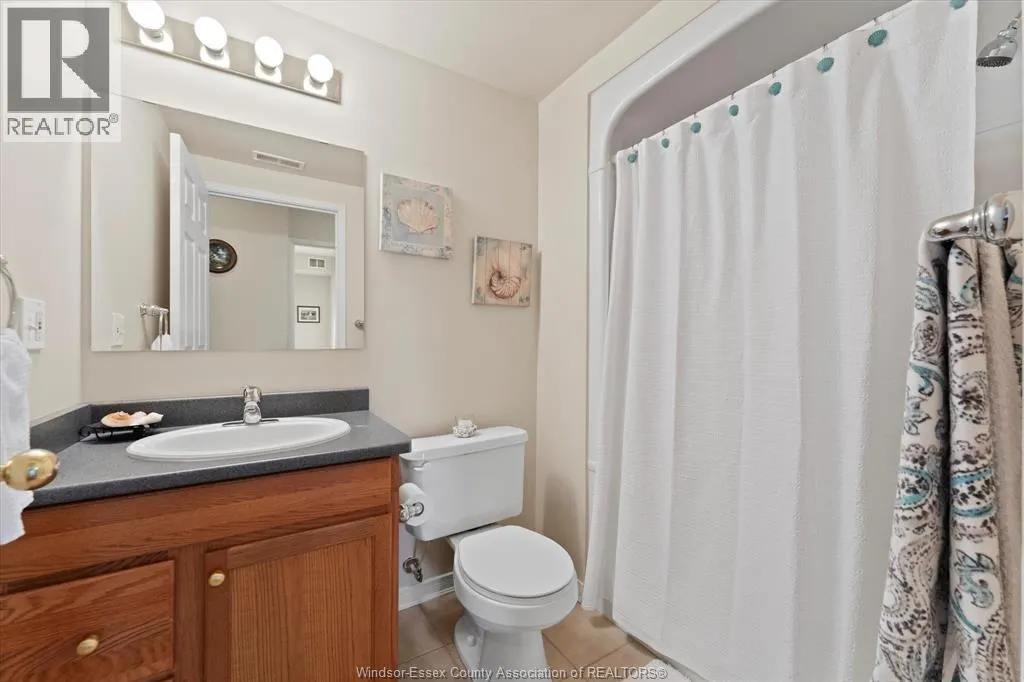 315 VILLAGE GROVE Unit# 505