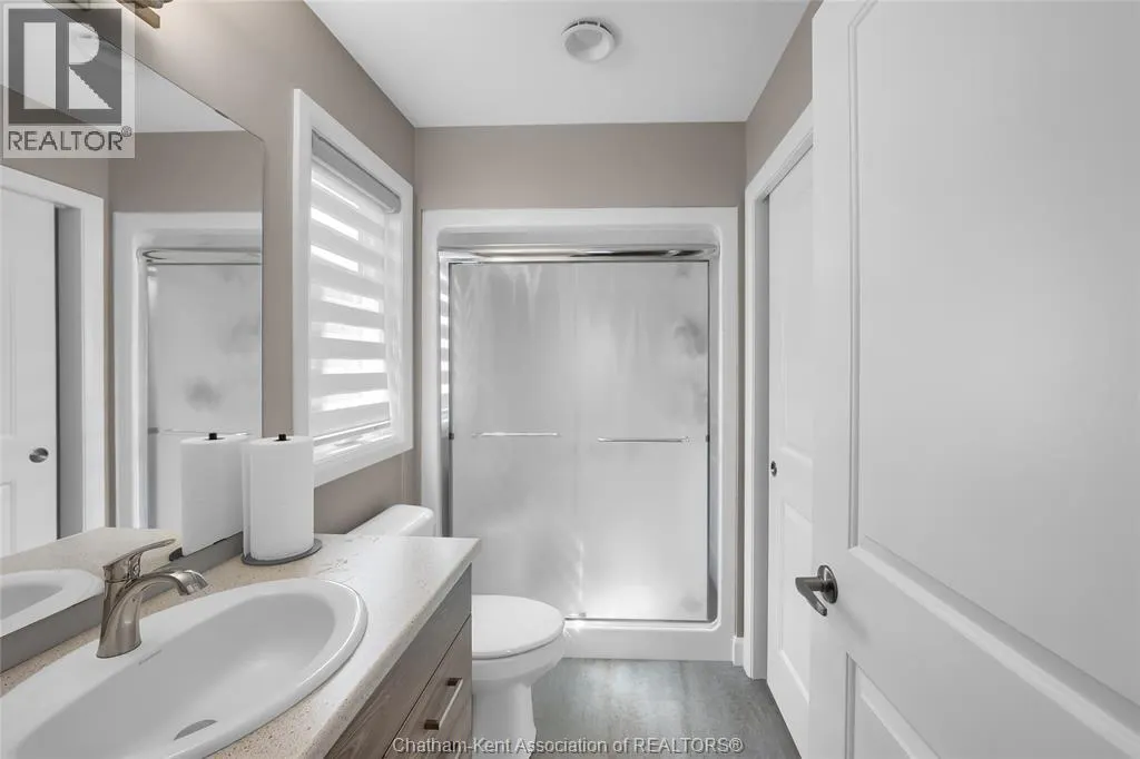 203 MOONSTONE CRESCENT