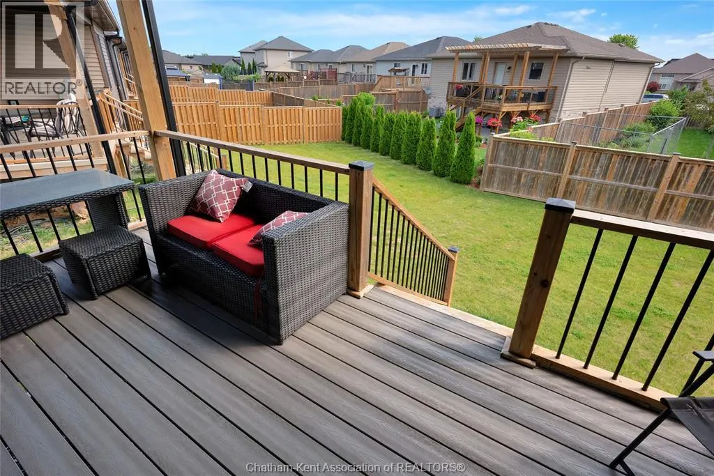203 MOONSTONE CRESCENT