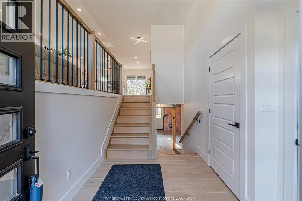 2588 MAYFAIR