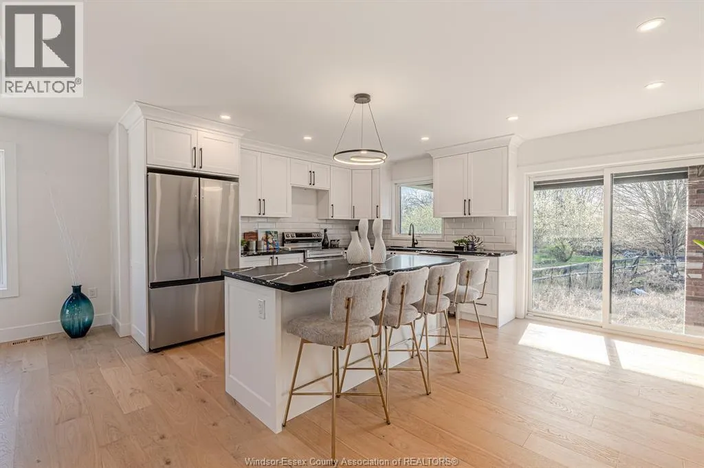 2588 MAYFAIR