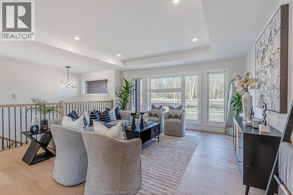 2588 MAYFAIR