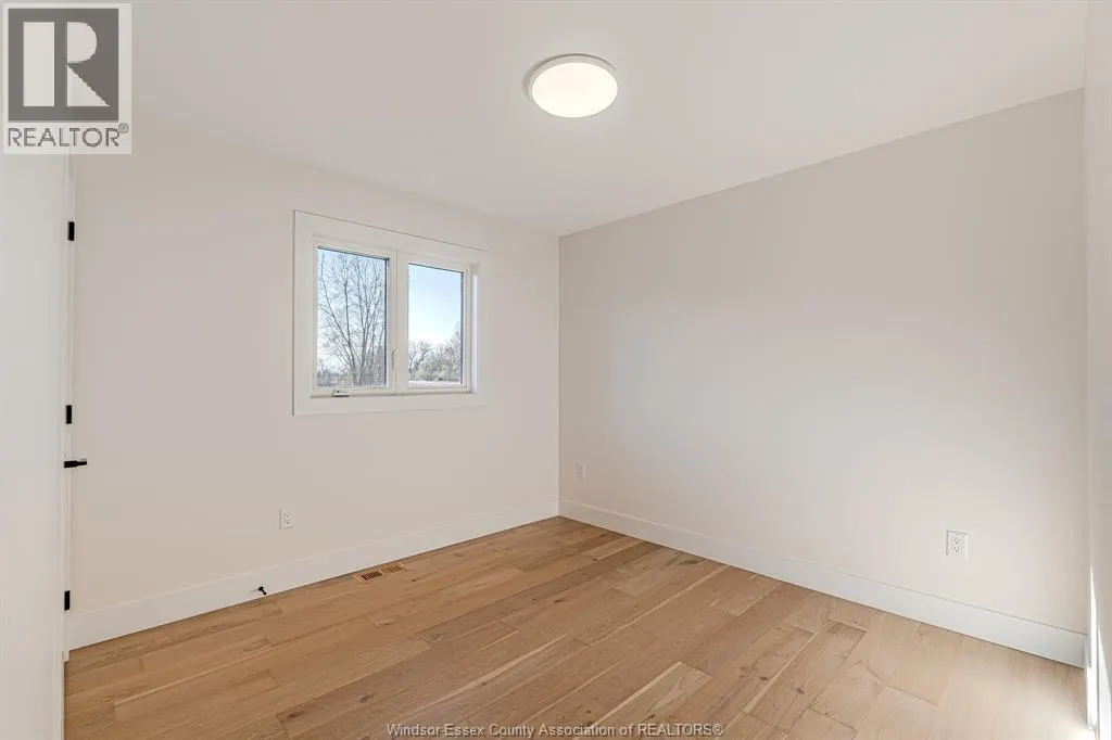 2588 MAYFAIR
