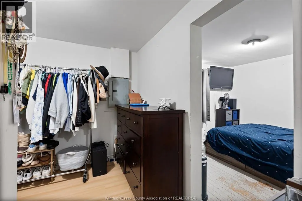976 WATERS BEACH