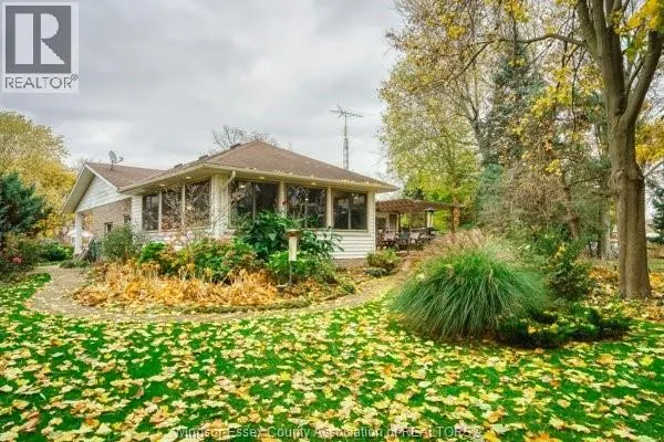 331 BAYVIEW CRESCENT