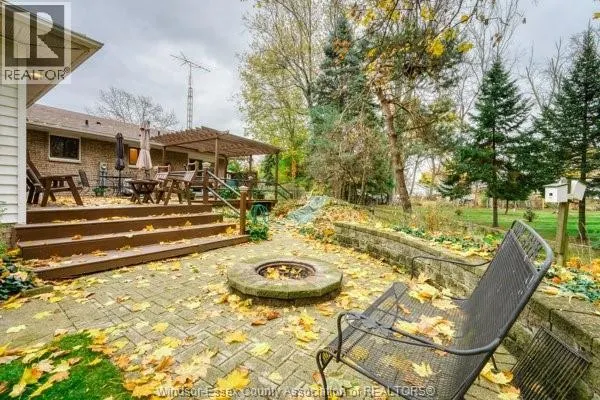 331 BAYVIEW CRESCENT