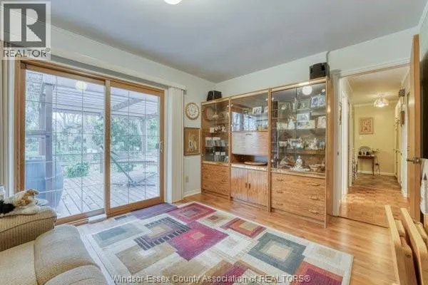 331 BAYVIEW CRESCENT