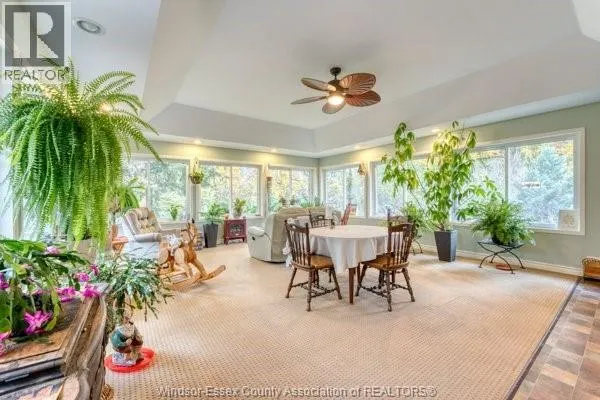 331 BAYVIEW CRESCENT