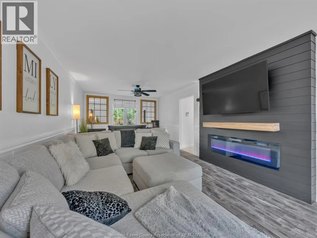 450 POPLAR