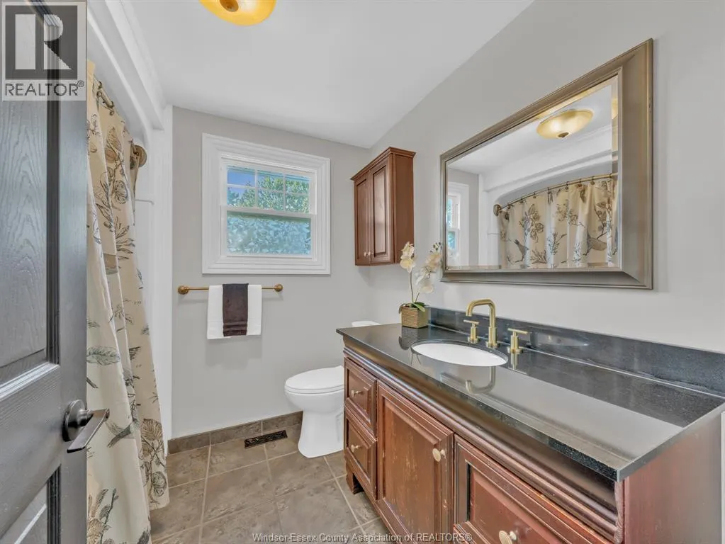 450 POPLAR