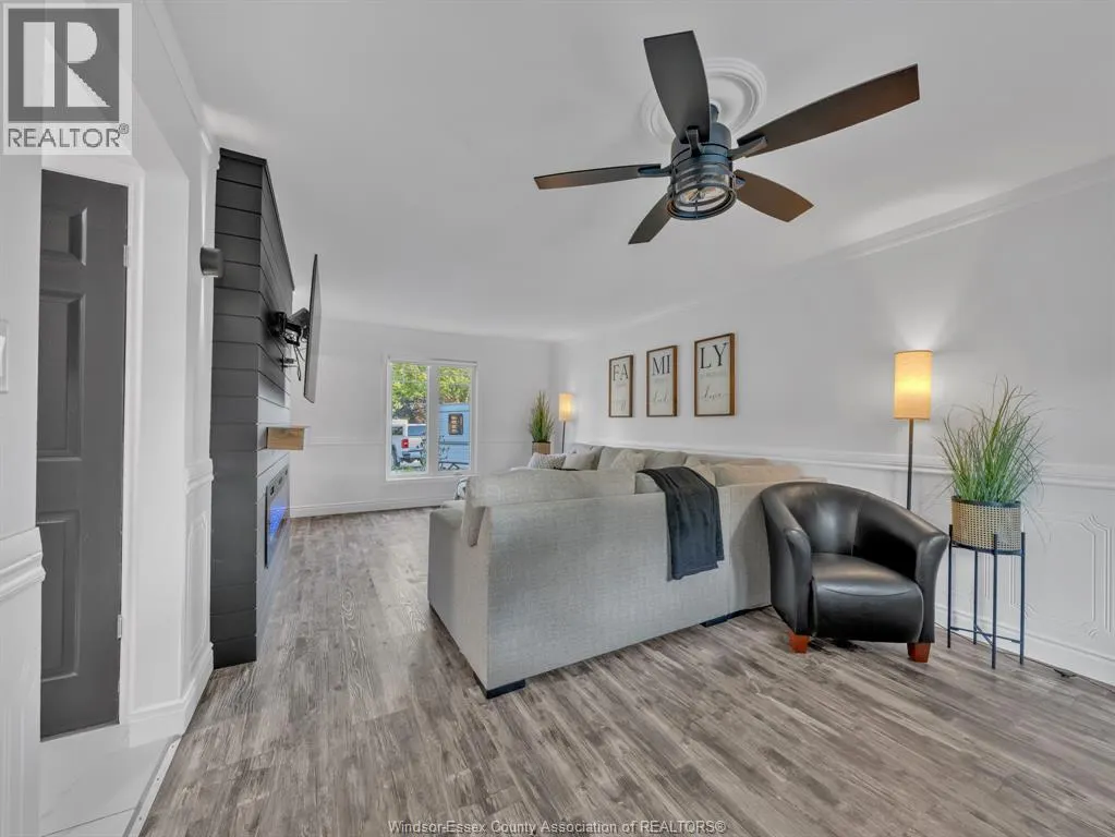 450 POPLAR