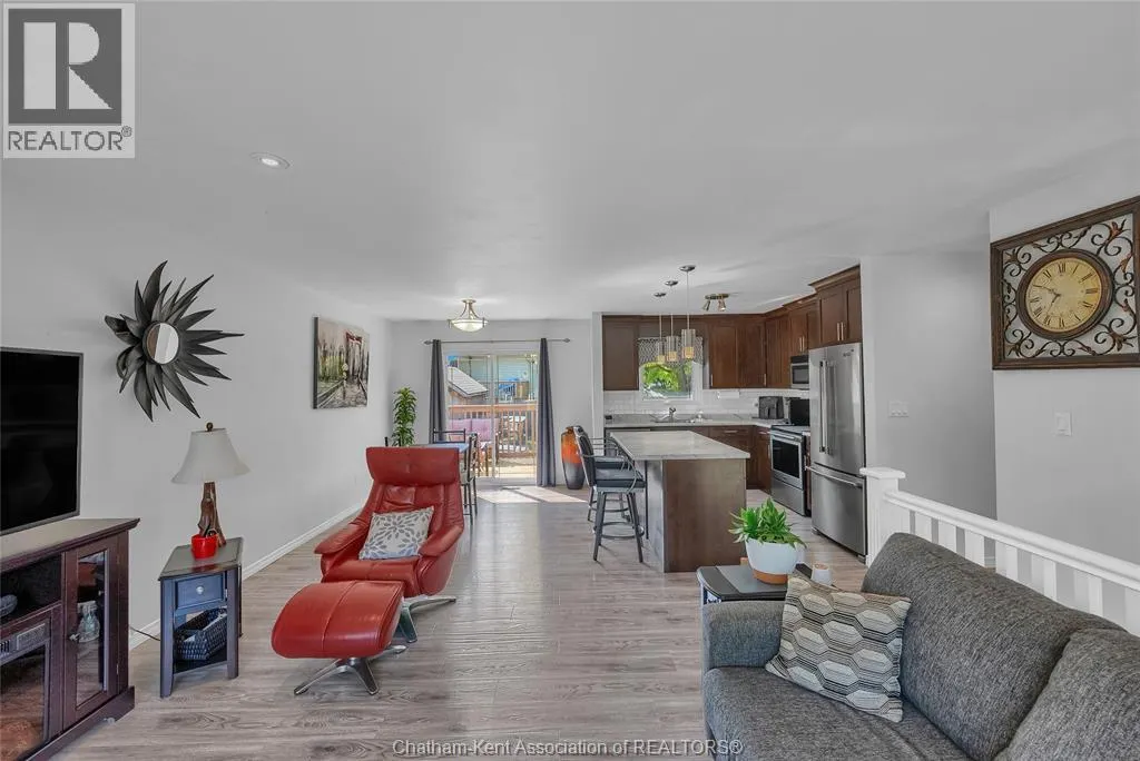 113 Glengarry CRESCENT