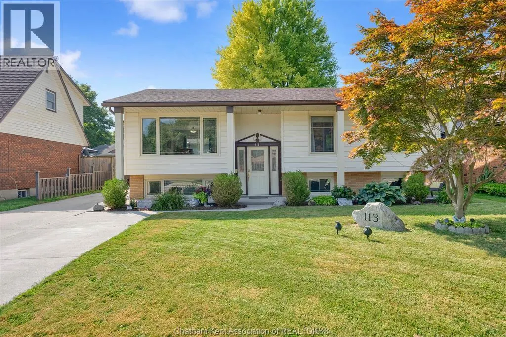 113 Glengarry CRESCENT