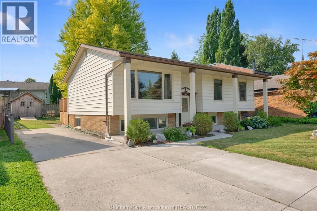 113 Glengarry CRESCENT