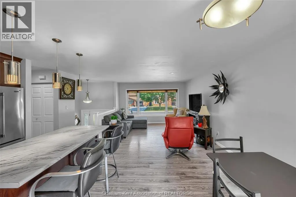 113 Glengarry CRESCENT