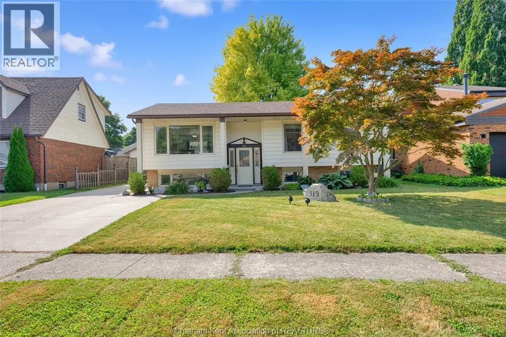 113 Glengarry CRESCENT