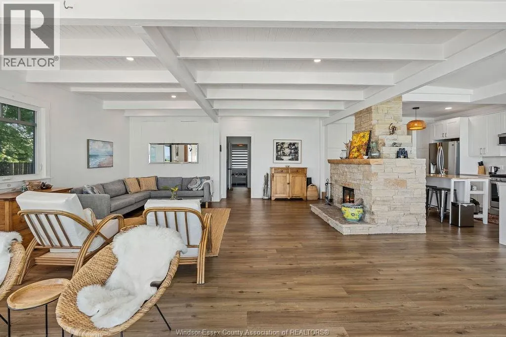 1295 HERITAGE ROAD