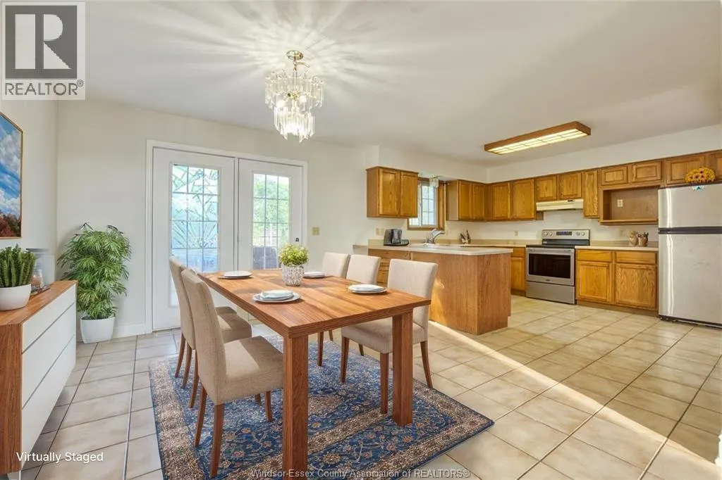 248 WILLOWWOOD DRIVE