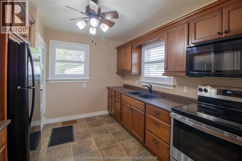 32 Simonton DRIVE