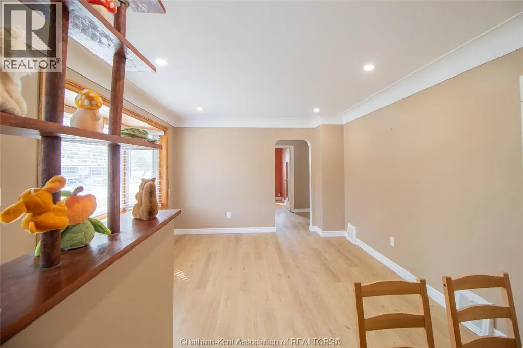 32 Simonton DRIVE