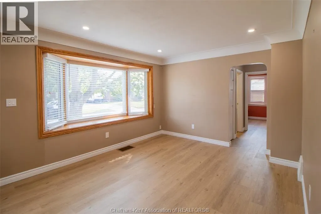 32 Simonton DRIVE