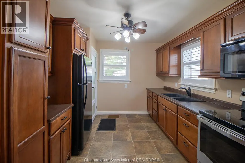 32 Simonton DRIVE