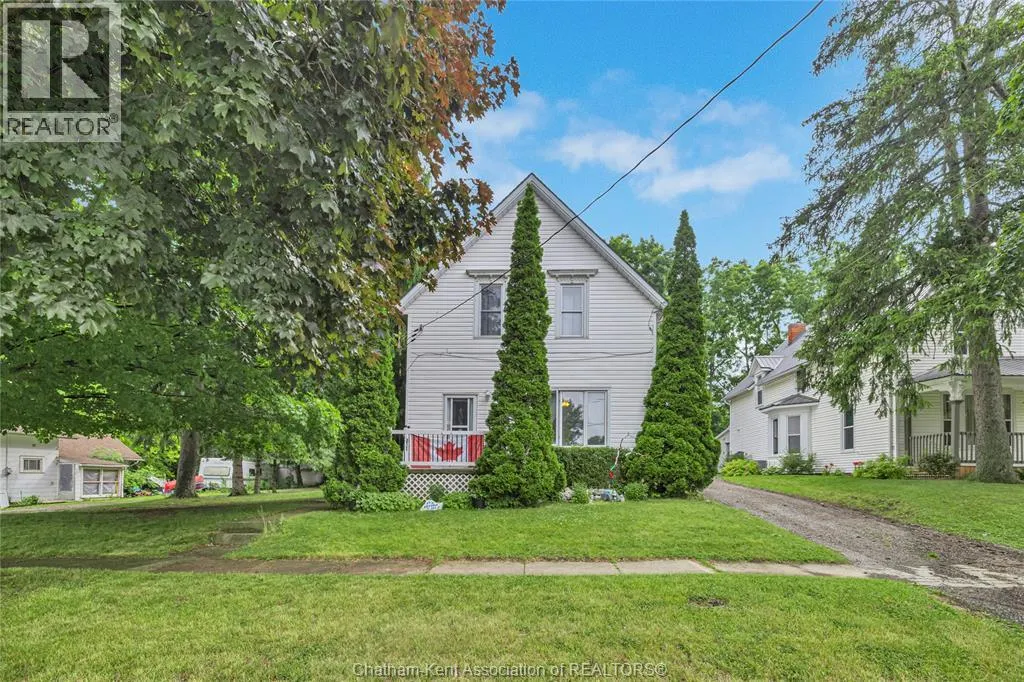 25 VICTORIA AVENUE
