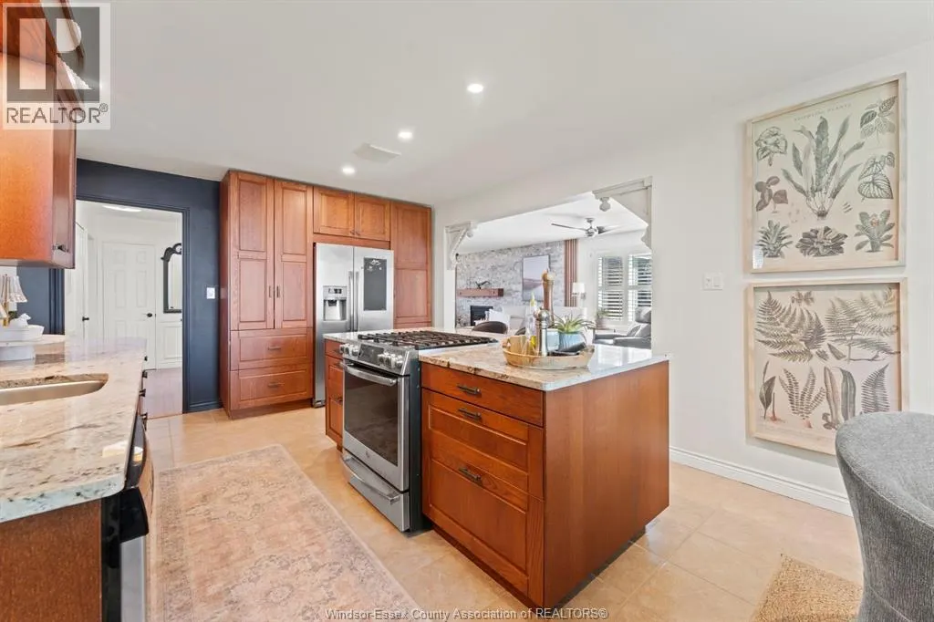 3914 ST. CLAIR