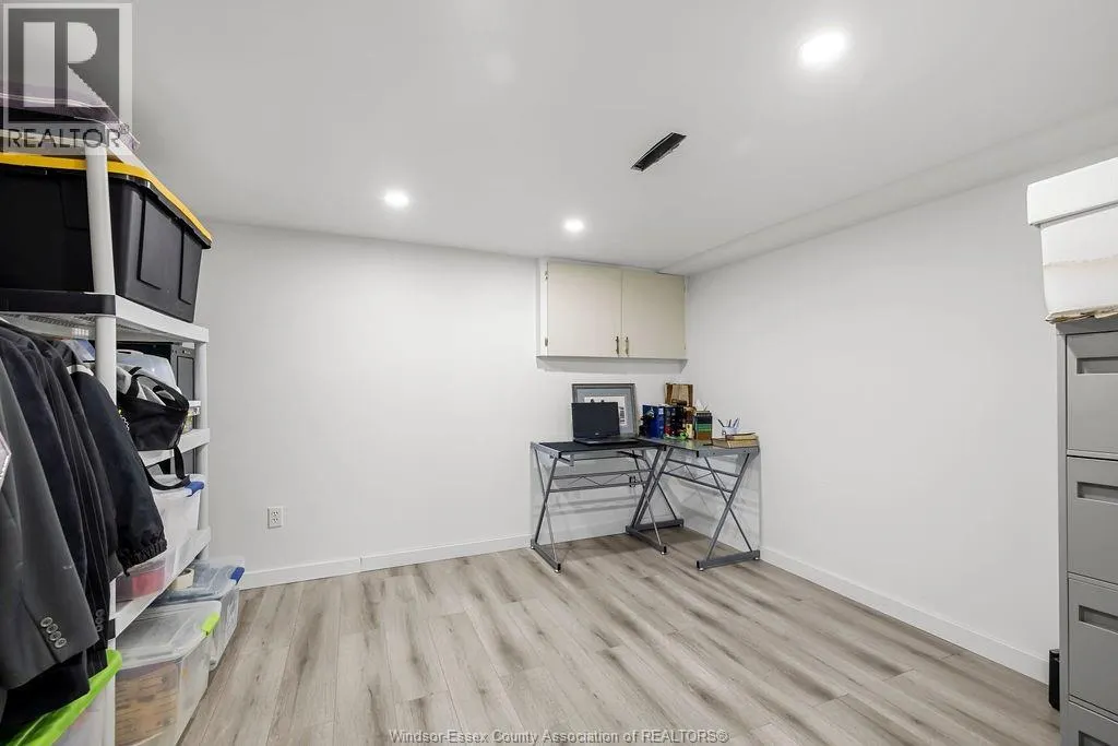 2993 FRONT ROAD