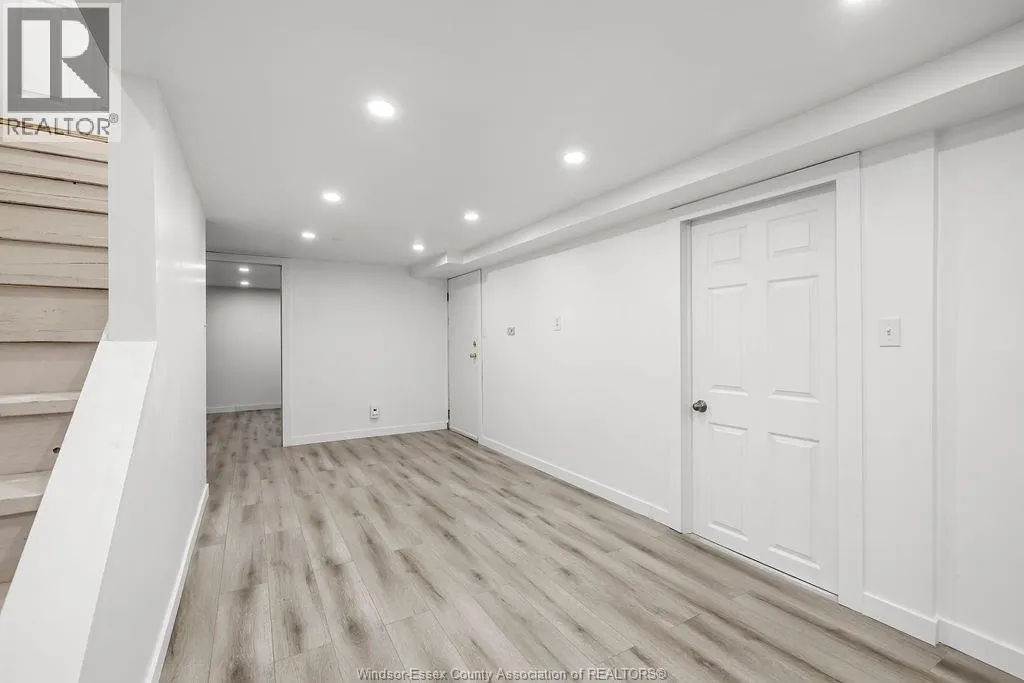 2993 FRONT ROAD