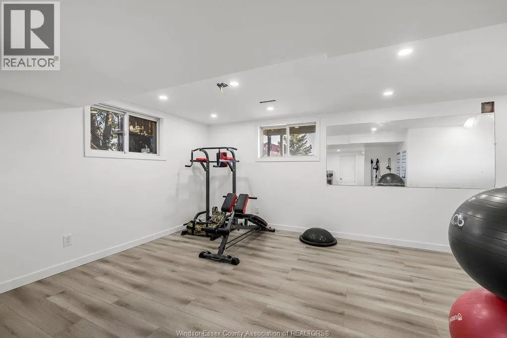 2993 FRONT ROAD