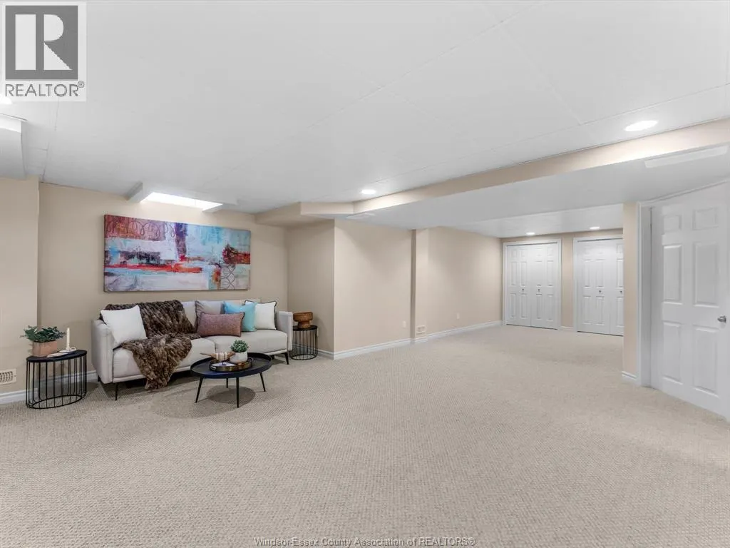2148 Luxury AVENUE