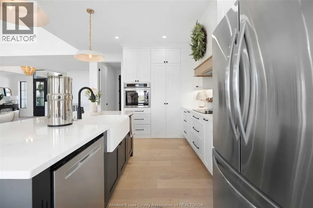 14 HEATHVIEW TRAIL