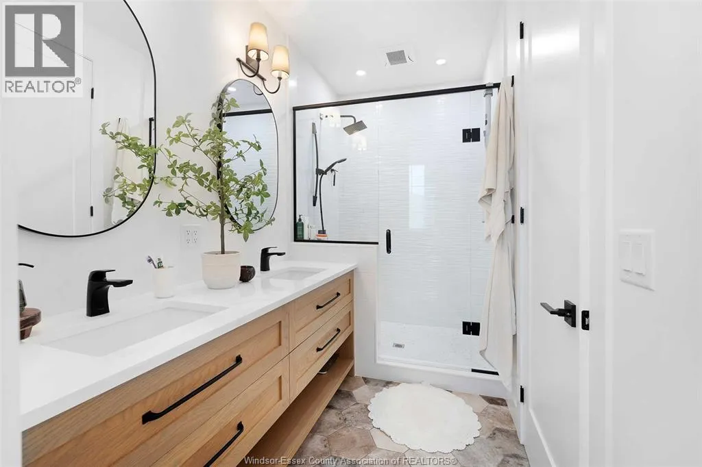 14 HEATHVIEW TRAIL