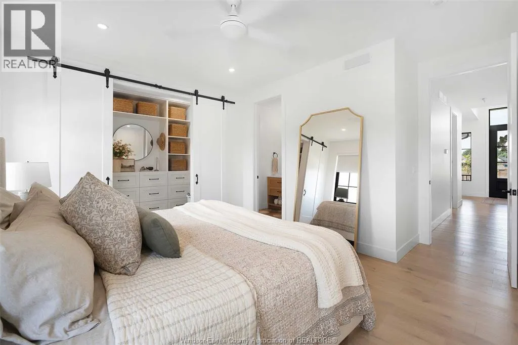 14 HEATHVIEW TRAIL