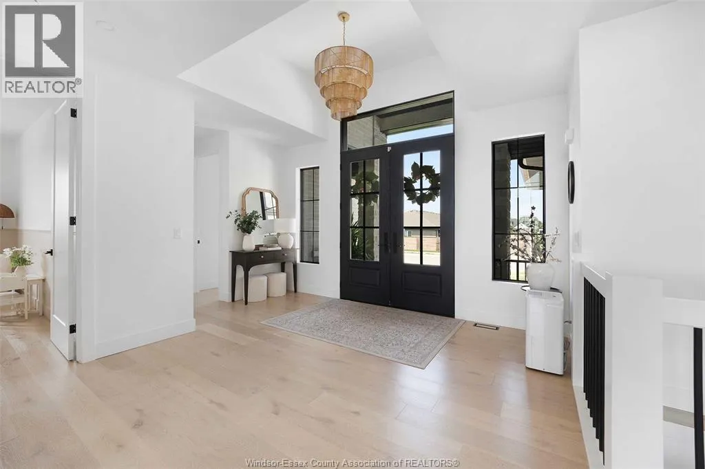 14 HEATHVIEW TRAIL