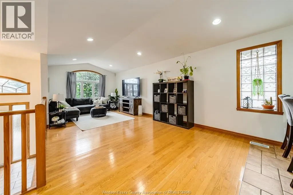 229 GIGNAC CRESCENT