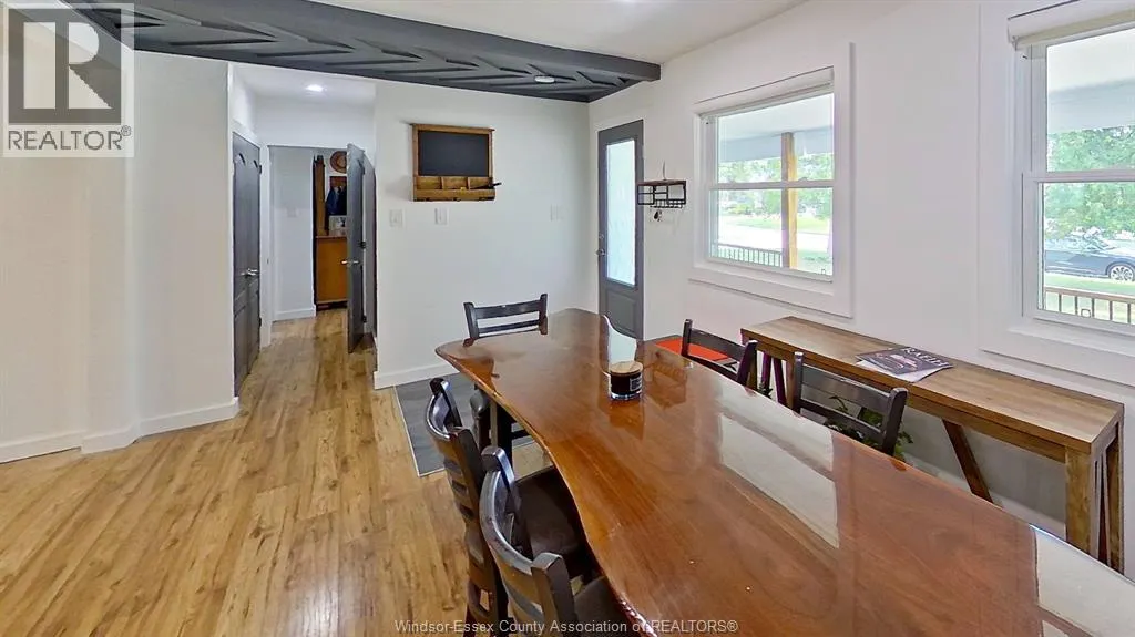 4325 ROSELAND DRIVE West