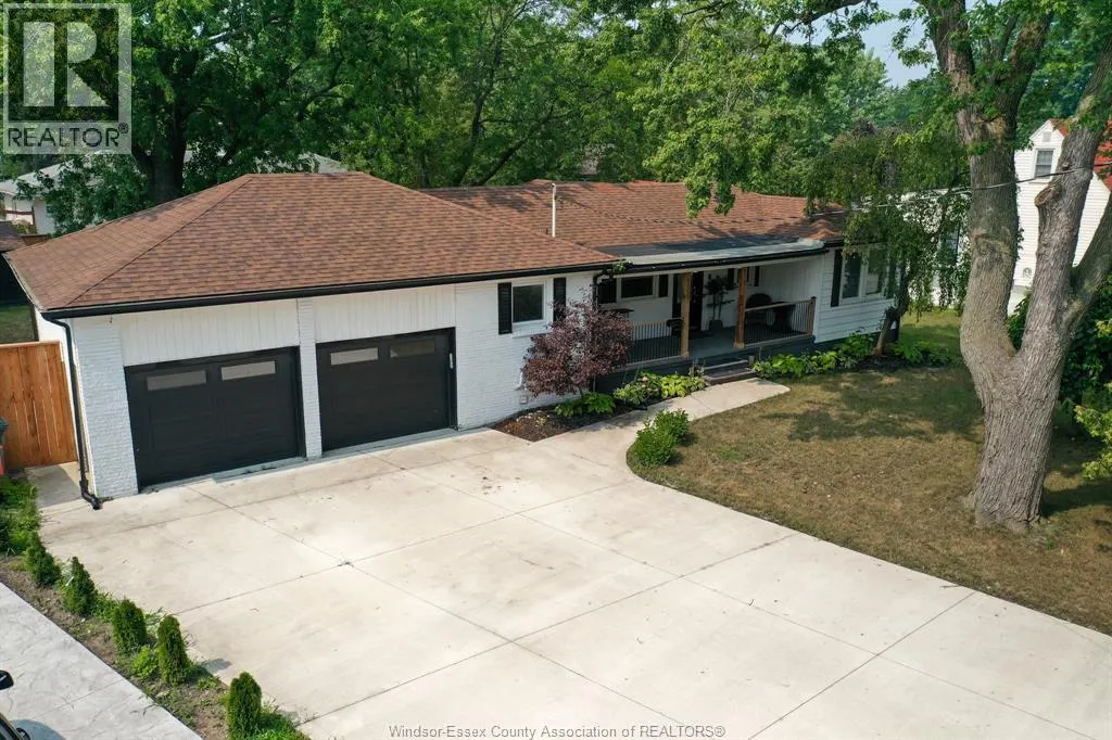 4325 ROSELAND DRIVE West