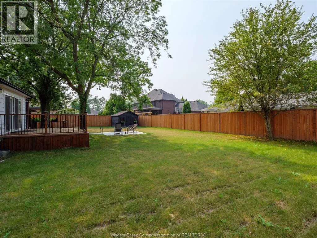 4325 ROSELAND DRIVE West