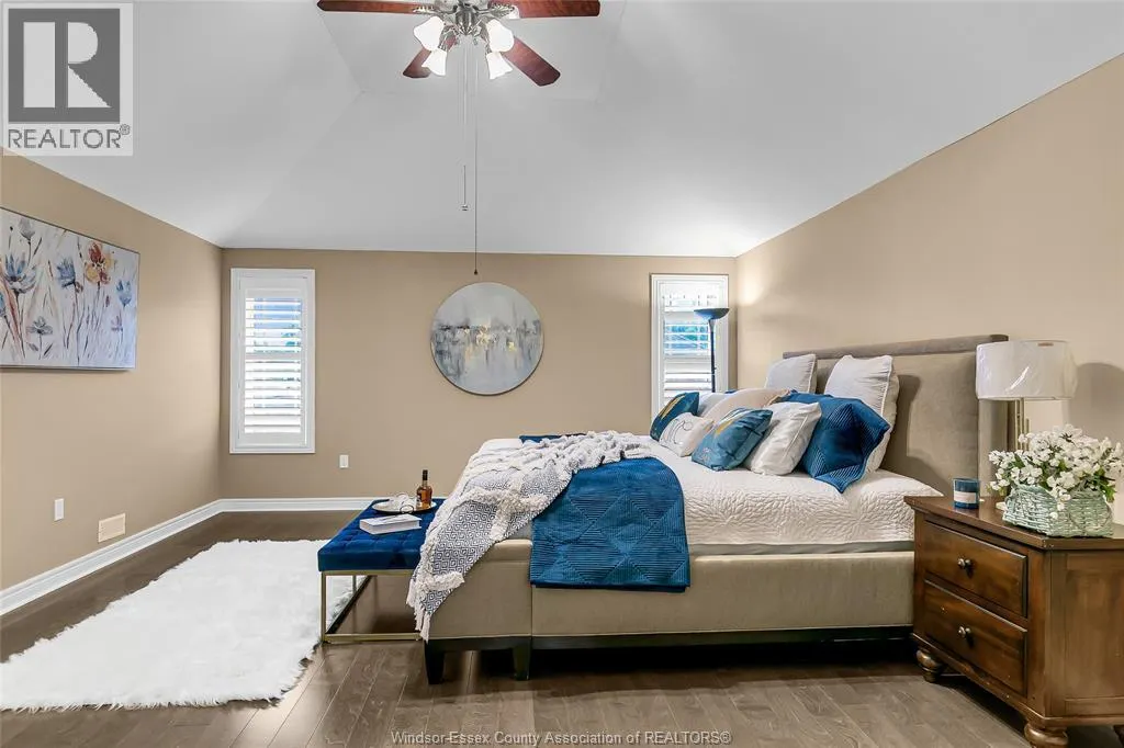 1435 MAPLE