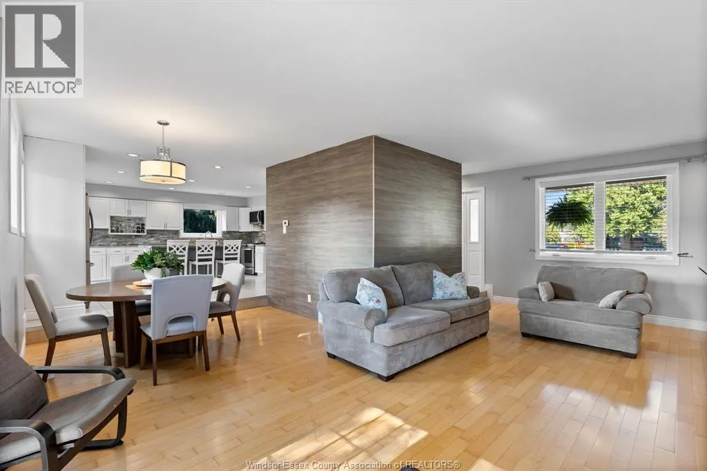 237 EAST PUCE