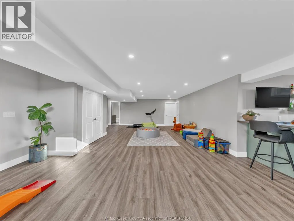 2 OLIVE DRIVE