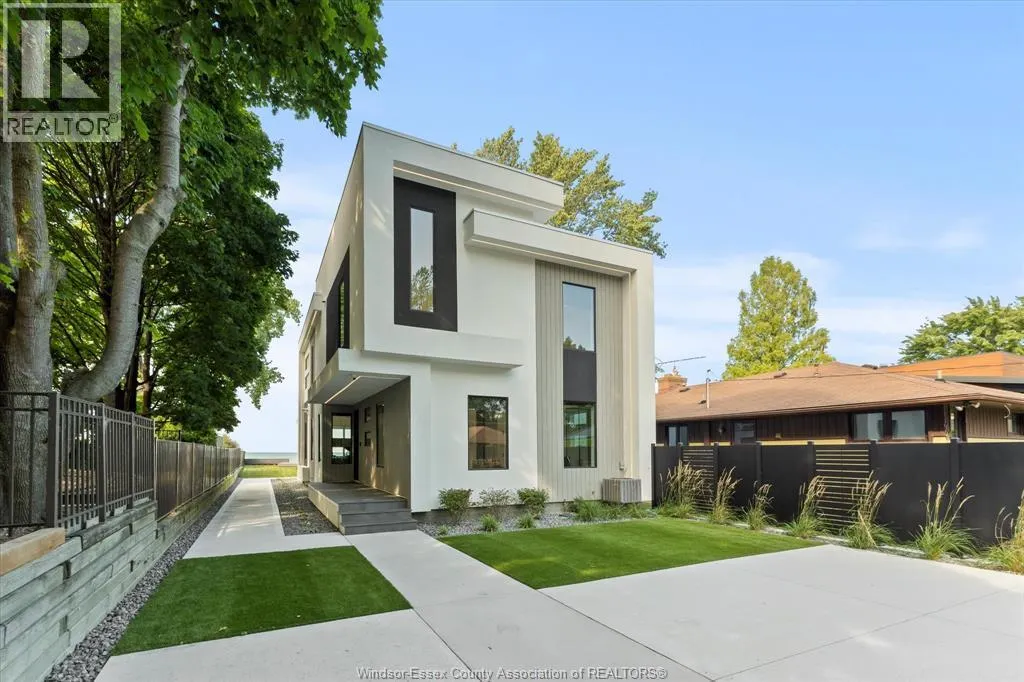 754 OLD TECUMSEH ROAD