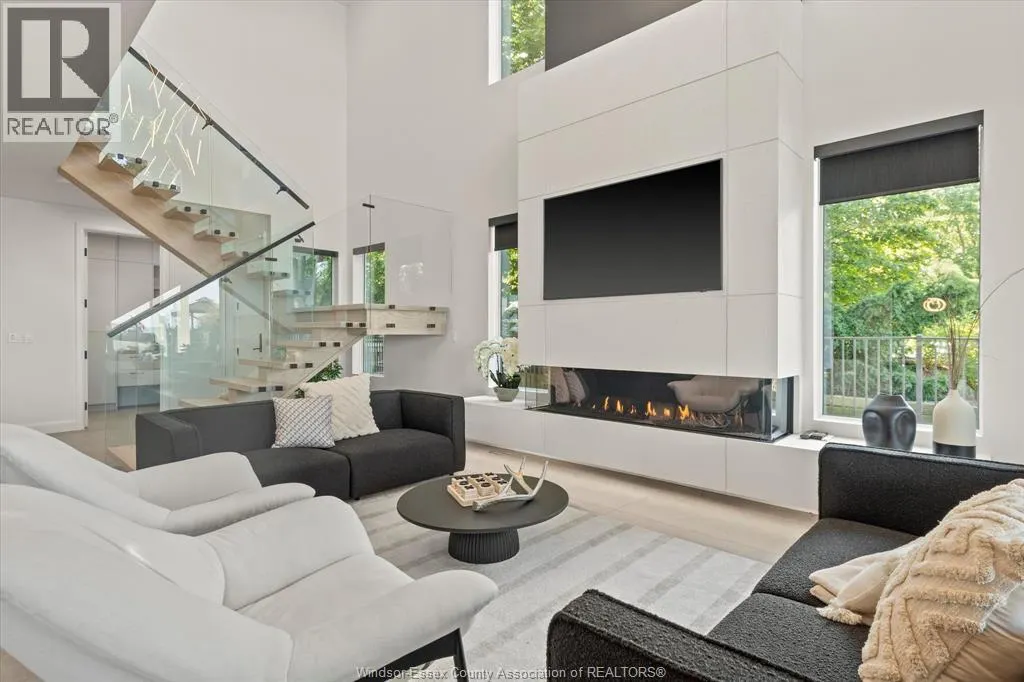 754 OLD TECUMSEH ROAD