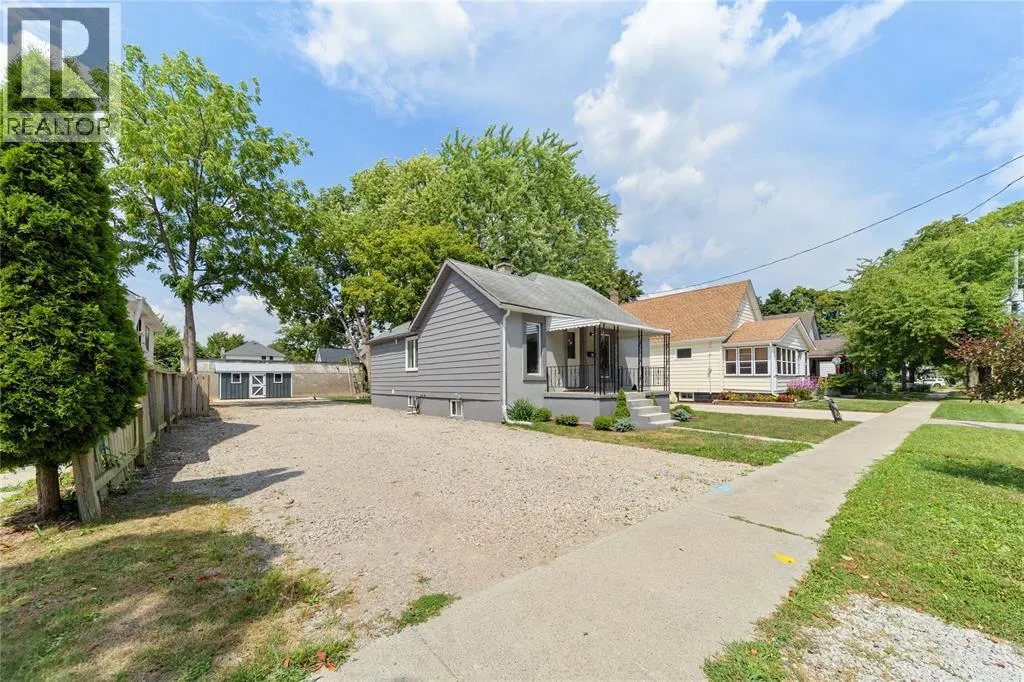 239 Proctor STREET