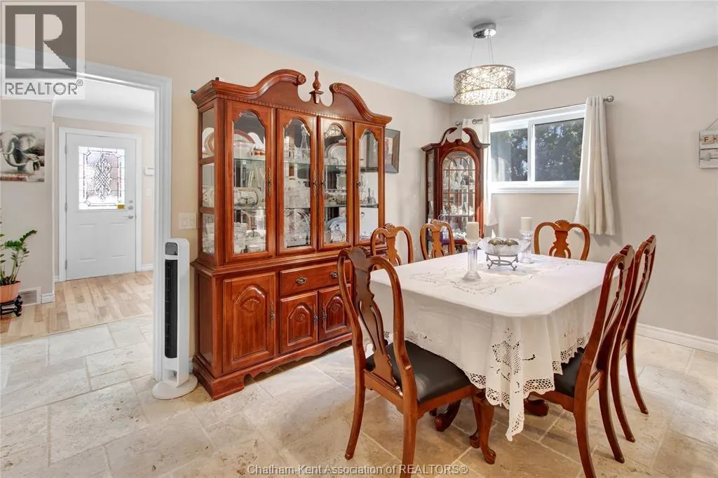 104 GREGORY DRIVE East