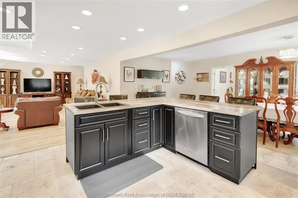 104 GREGORY DRIVE East